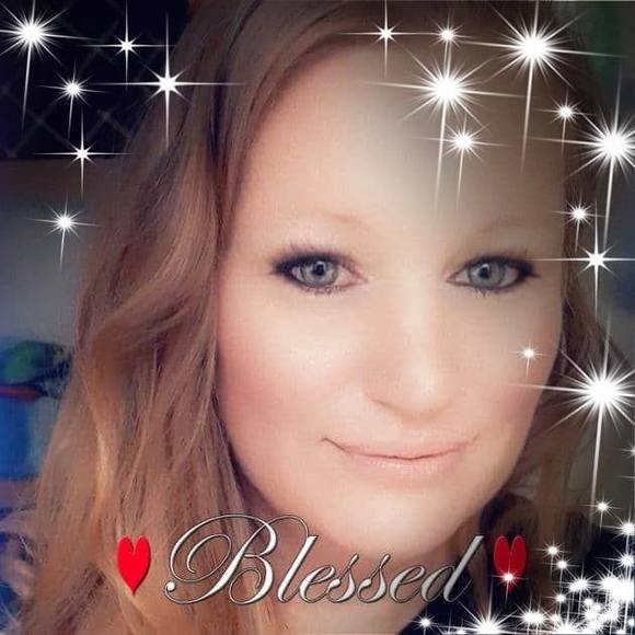 Meet your Posher, Nikki - Picture 1 of 1